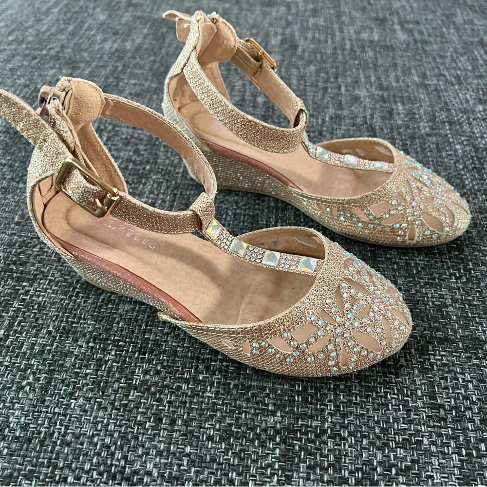 Link Girl’s Jeweled Wedge Heels Size 12